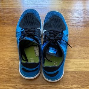 Nike flyknit mens size 11